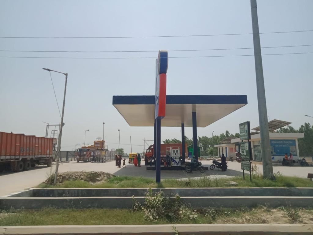 Hindustan Petroleum Corporation Limited - Harchandpur Kalan, Etah
