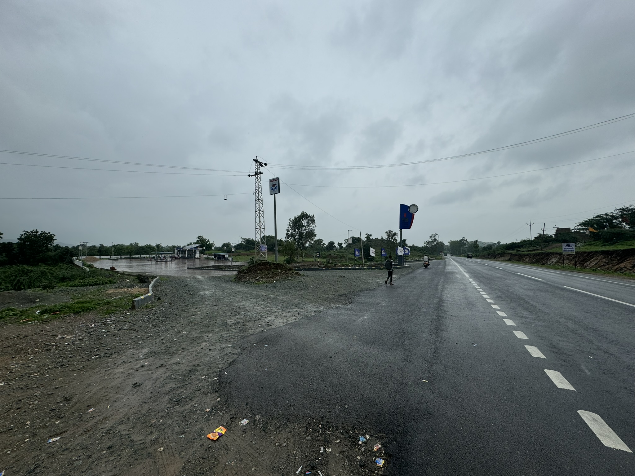 Hindustan Petroleum Corporation Limited - Sarkan Kopcha Road, Dungarpur