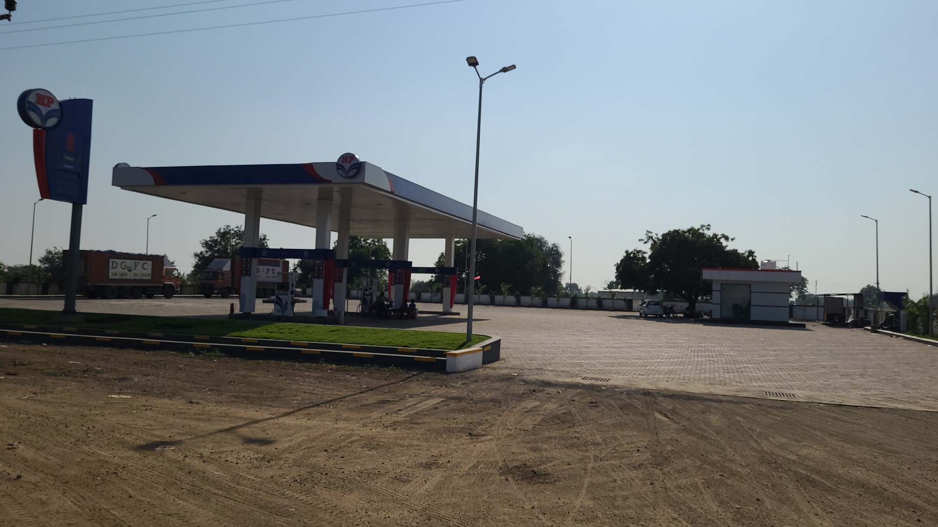 Hindustan Petroleum Corporation Limited - Dahiwad, Jalgaon