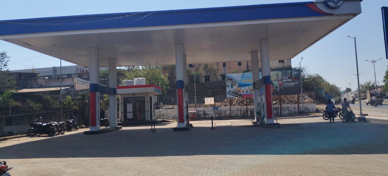 Hindustan Petroleum Corporation Limited - Market Road, Nandurbar
