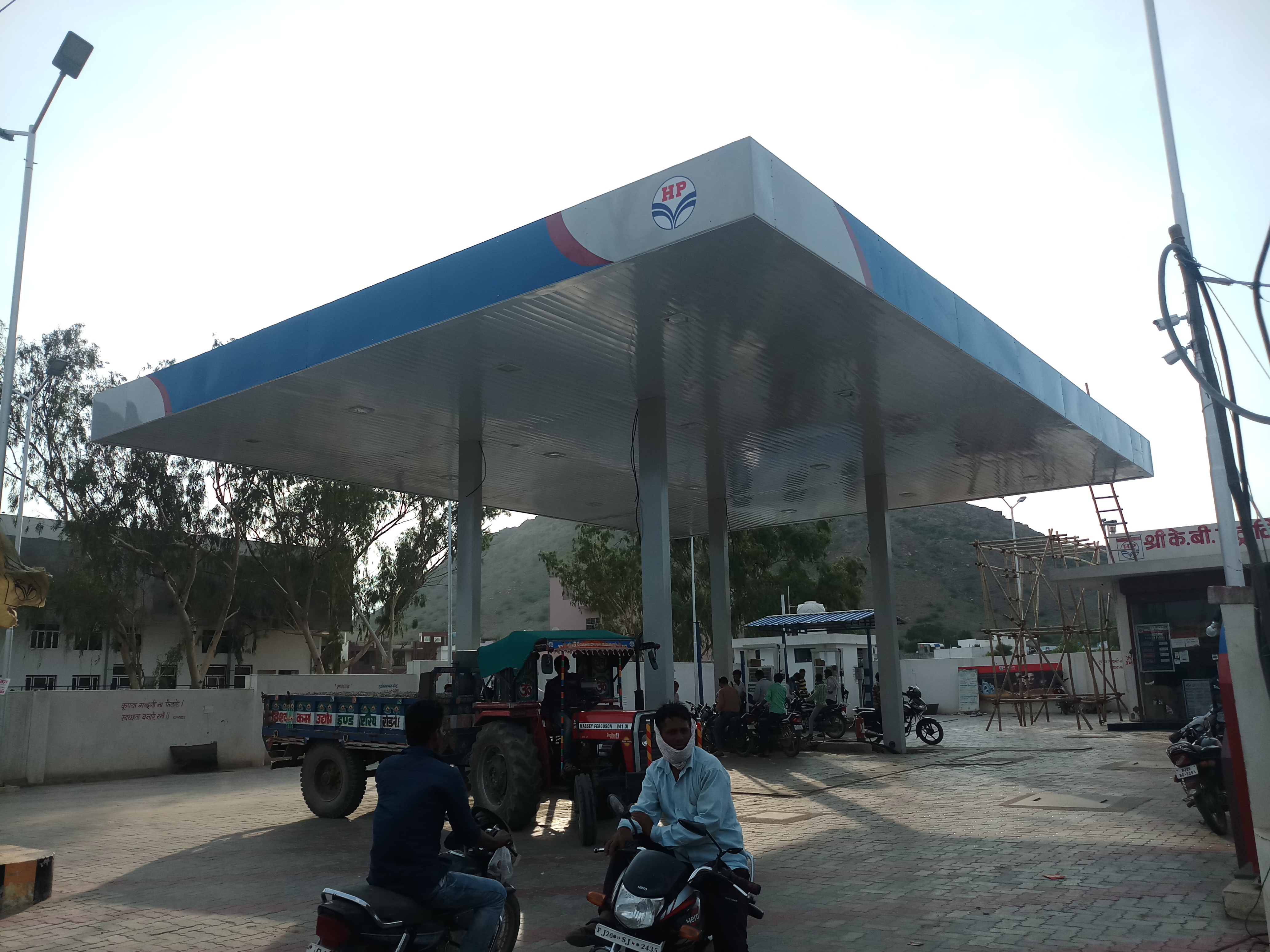 Hindustan Petroleum Corporation Limited - Jaipur Road, Tonk