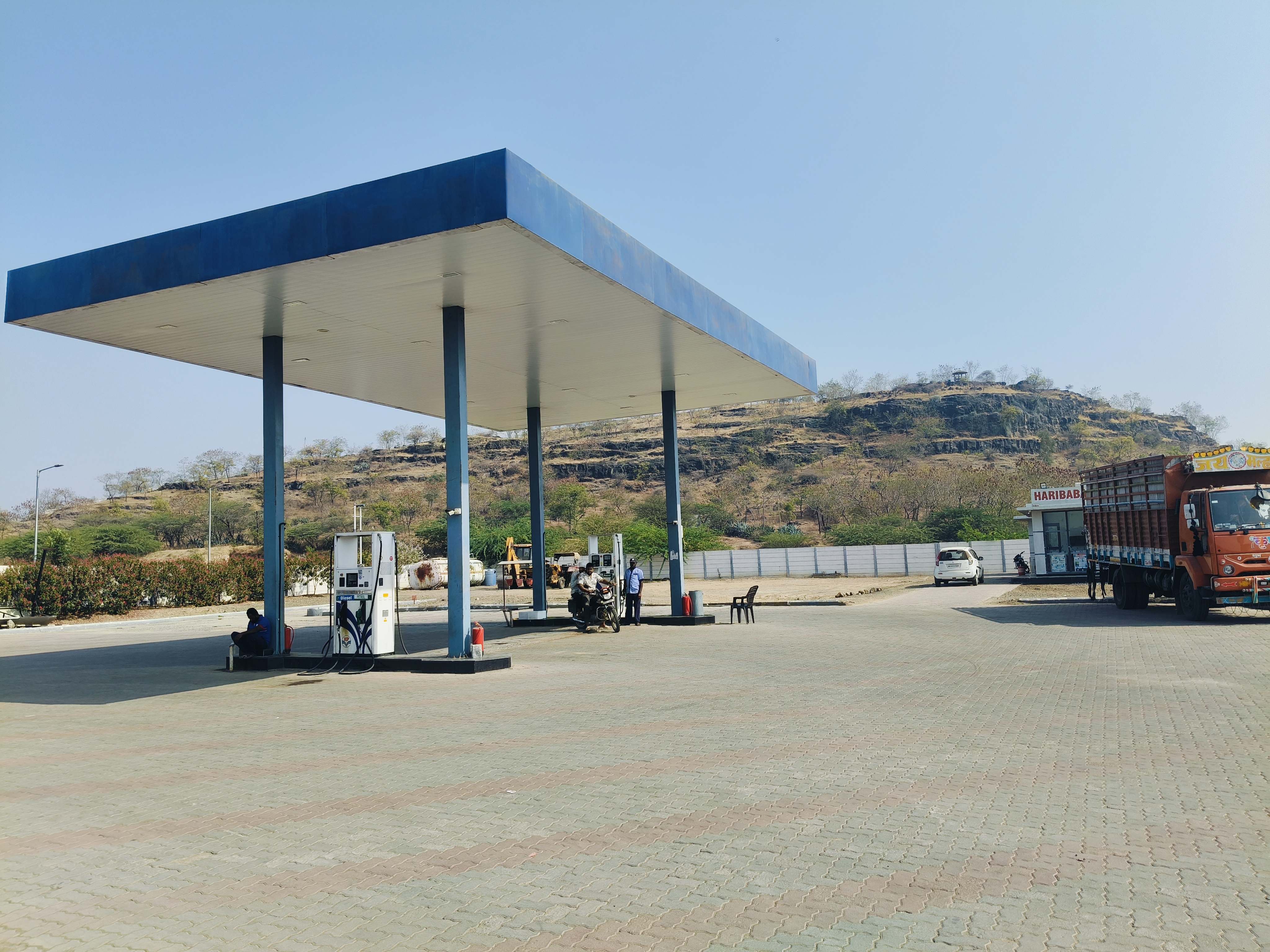 Hindustan Petroleum Corporation Limited - Vellhale, Ahmednagar