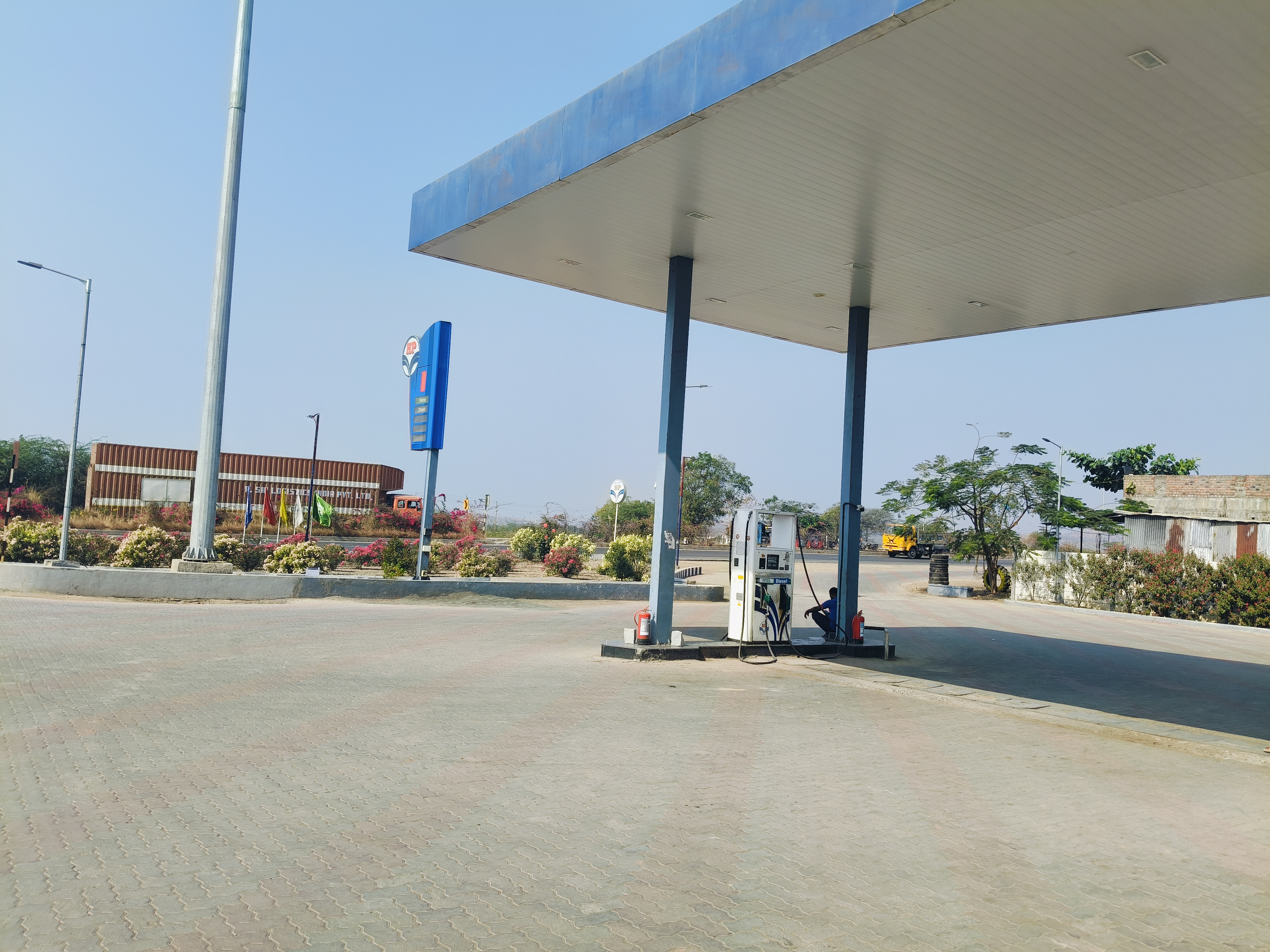 Hindustan Petroleum Corporation Limited - Vellhale, Ahmednagar