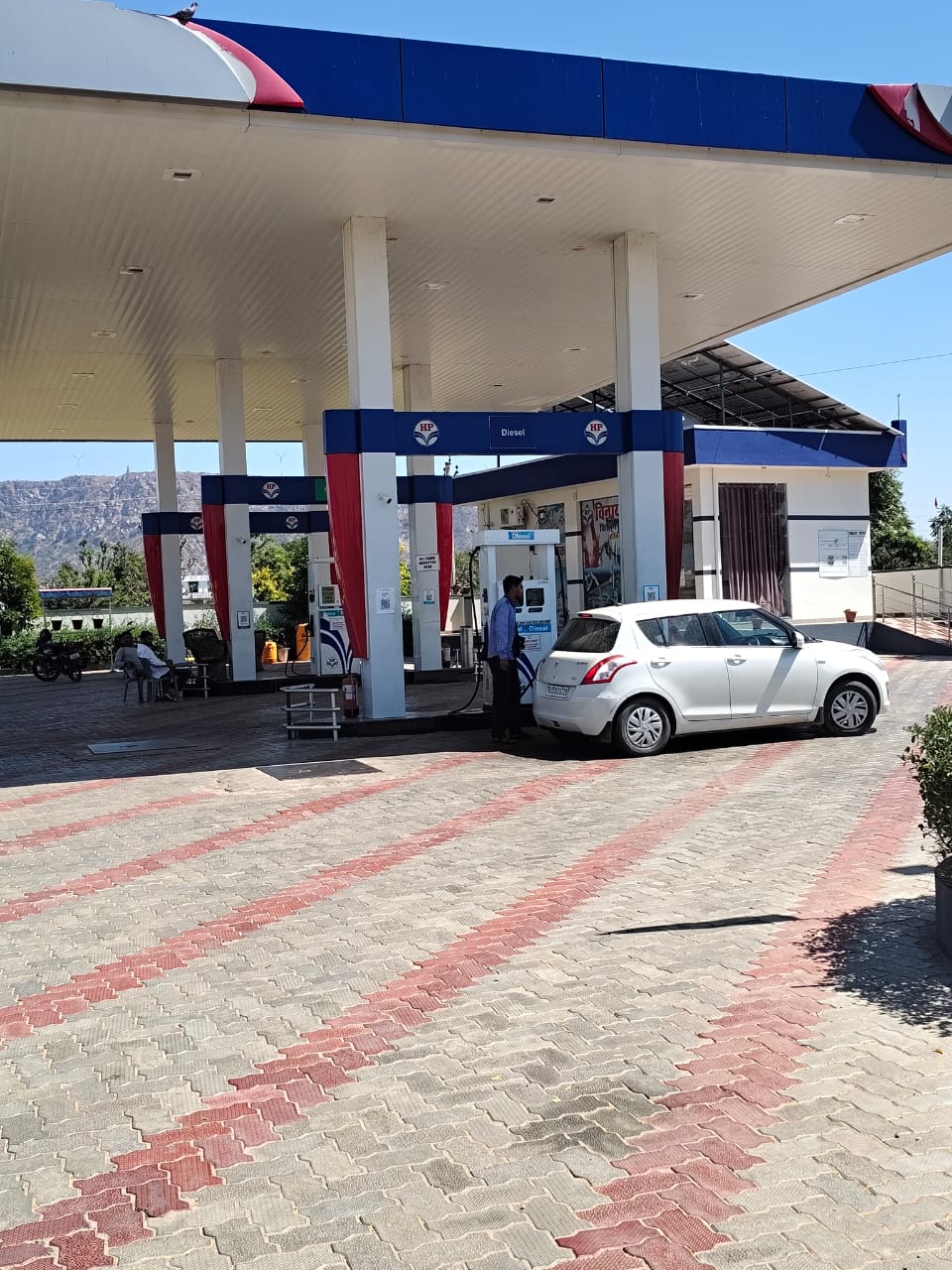 Hindustan Petroleum Corporation Limited - Kadma Ka Baas, Sikar