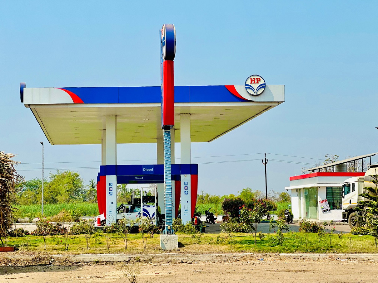 Hindustan Petroleum Corporation Limited - Parite, Solapur