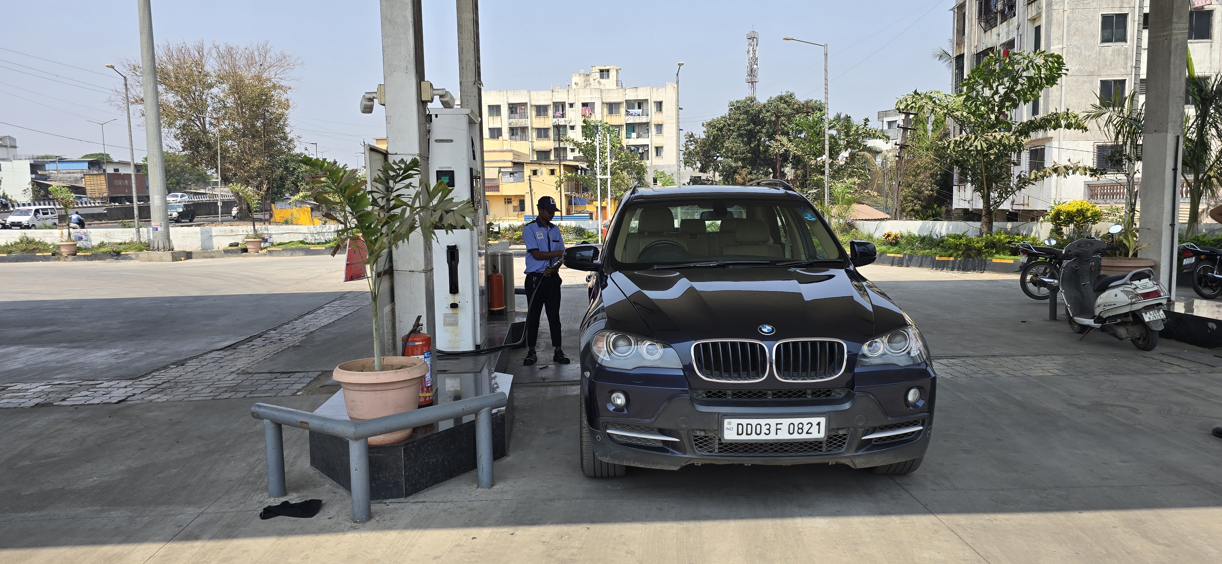 Hindustan Petroleum Corporation Limited - Parnera, Valsad