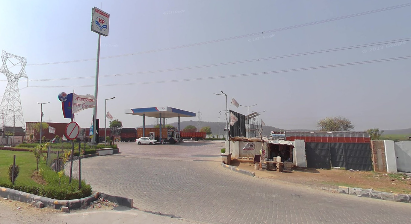 Hindustan Petroleum Corporation Limited - Lakhnaoti Kalan, Gwalior
