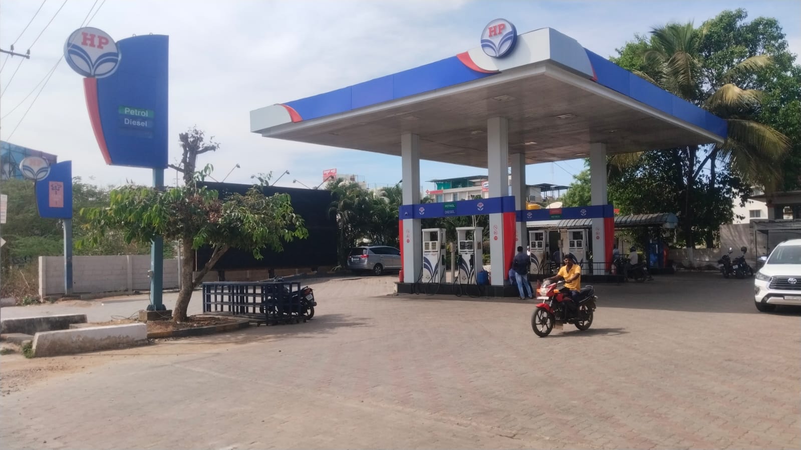 Hindustan Petroleum Corporation Limited - Shamanur Road, Davanagere