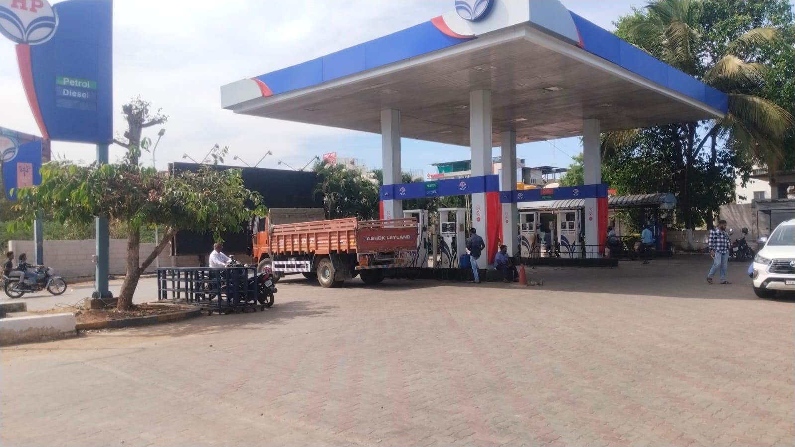 Hindustan Petroleum Corporation Limited - Shamanur Road, Davanagere