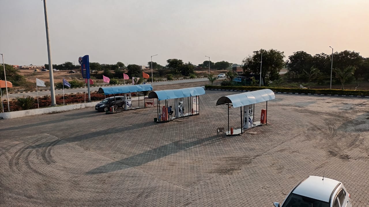 Hindustan Petroleum Corporation Limited - Ausa, Latur
