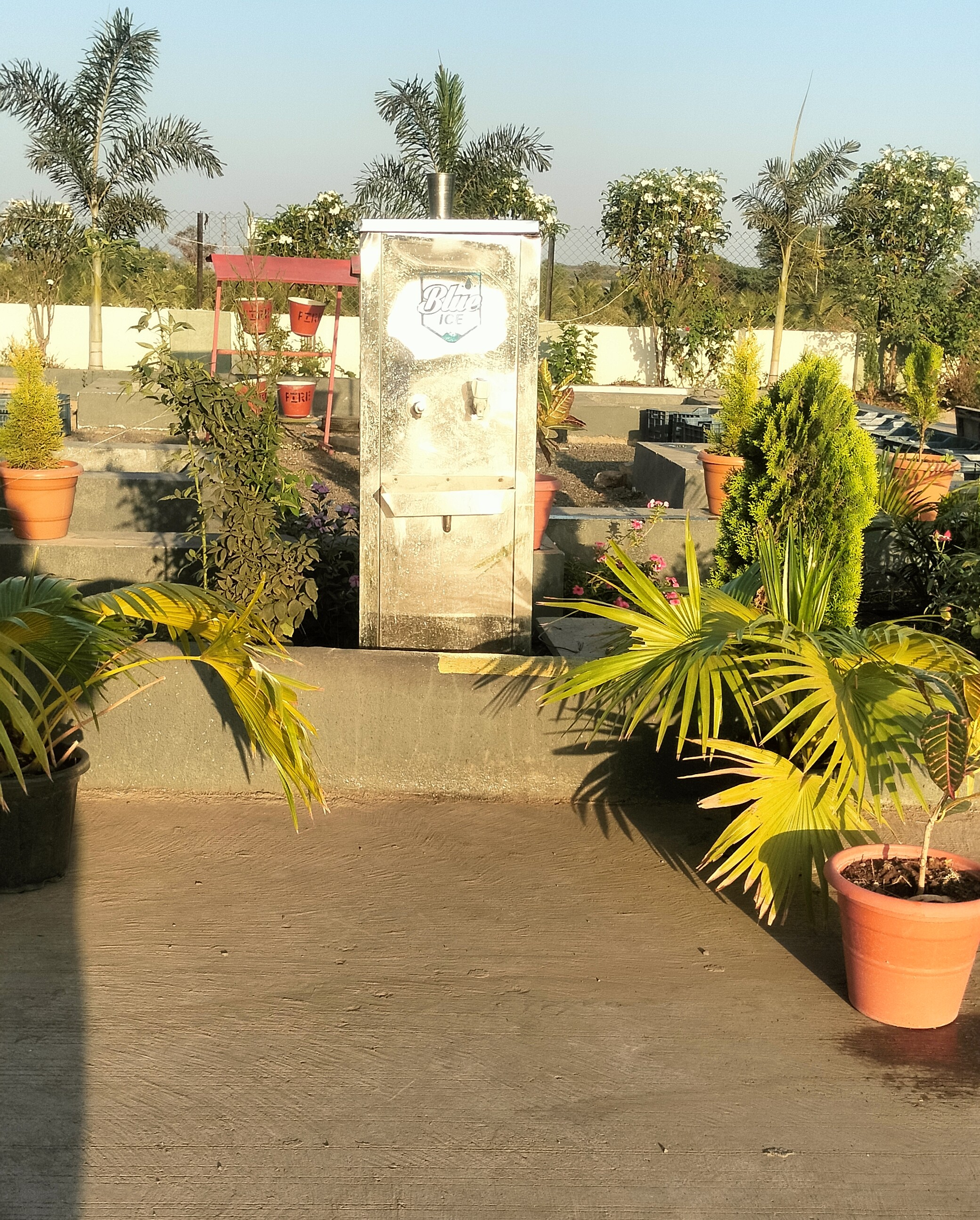 Hindustan Petroleum Corporation Limited - Pune Sholapur Hwy, Pune