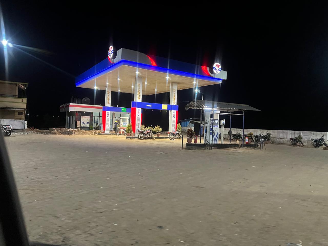 Hindustan Petroleum Corporation Limited - Amjai Varavade, Kolhapur