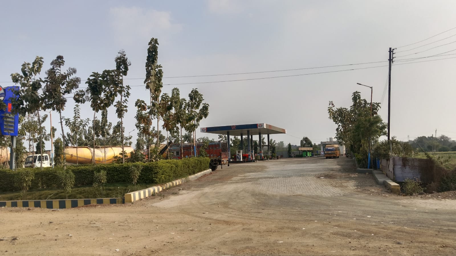 Hindustan Petroleum Corporation Limited - Kingaon Raja, Buldhana