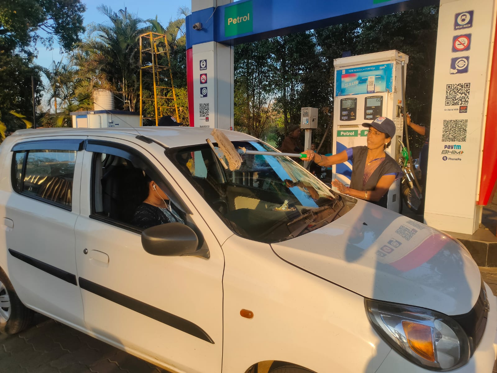 Hindustan Petroleum Corporation Limited - Kur, Kolhapur