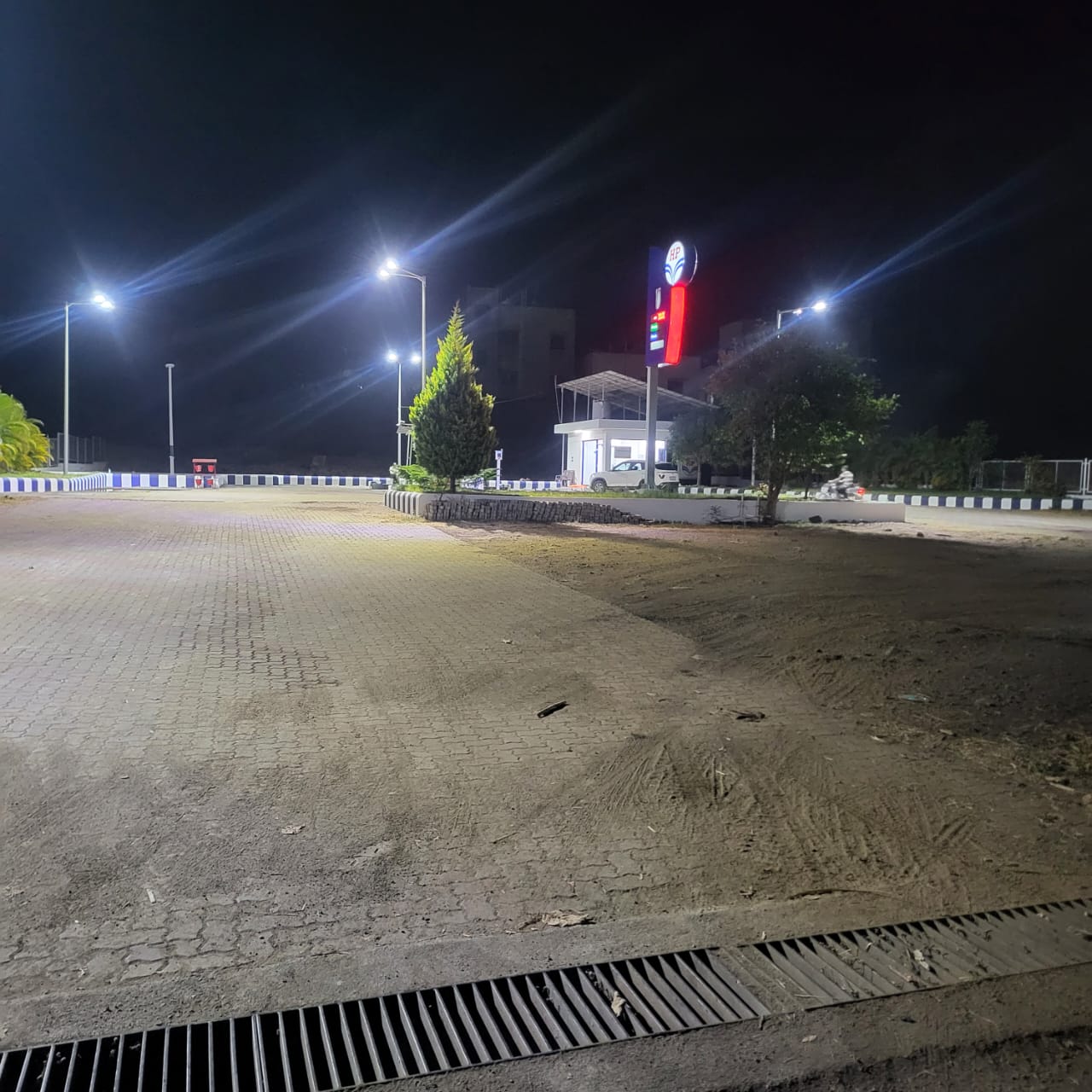 Hindustan Petroleum Corporation Limited - Vanjarwadi, Tasgaon