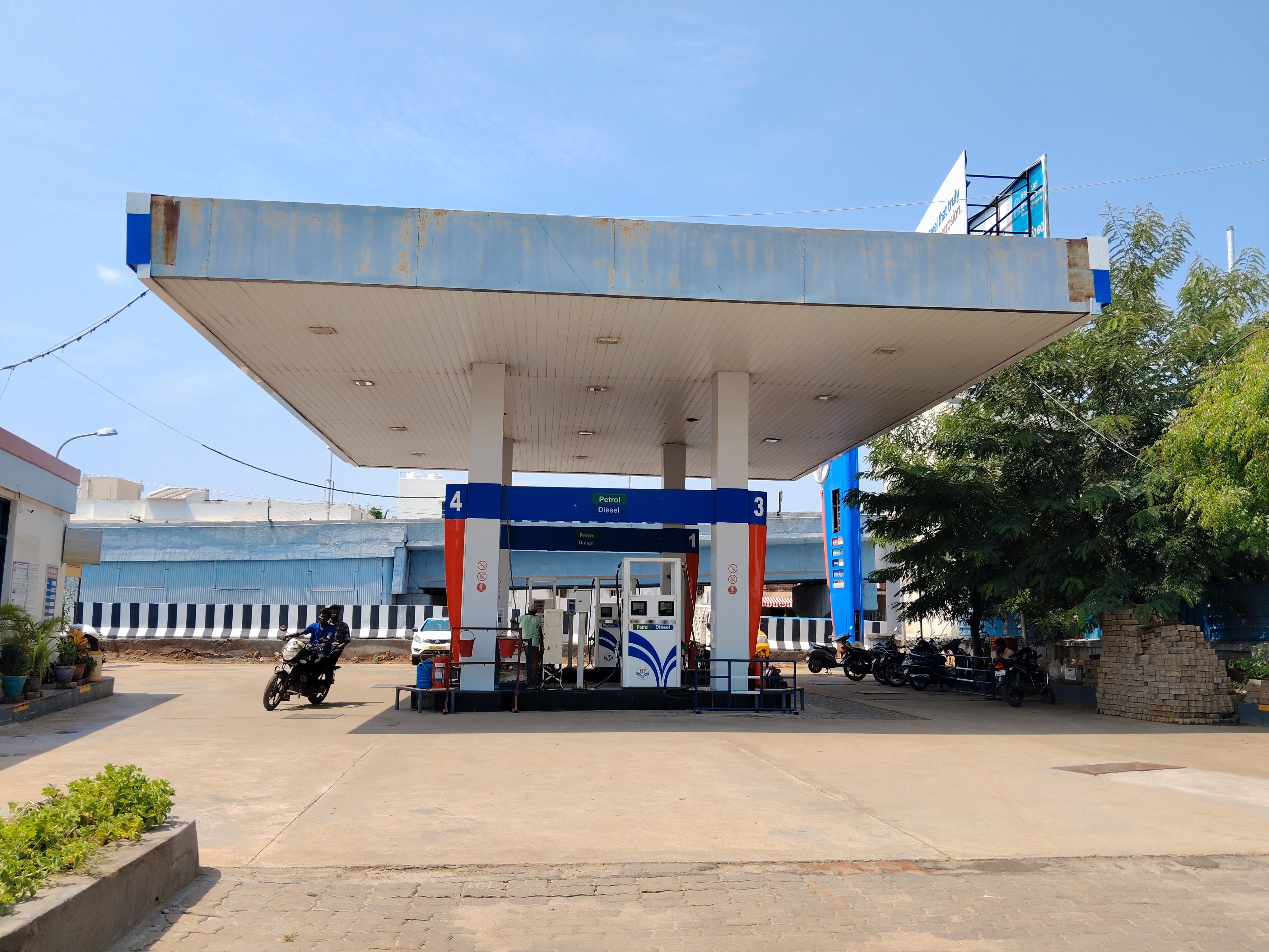 Hindustan Petroleum Corporation Limited - Siluvathur Road, Dindigul