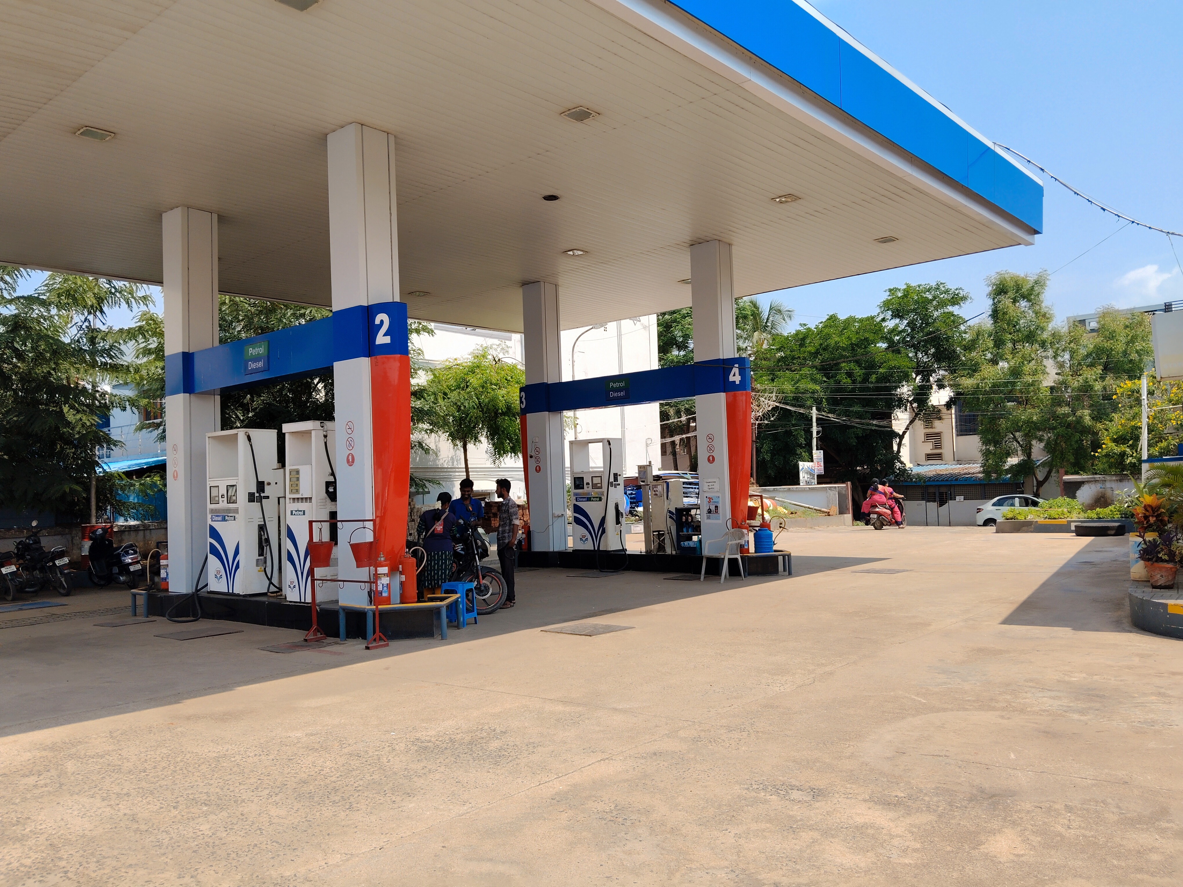 Hindustan Petroleum Corporation Limited - Siluvathur Road, Dindigul