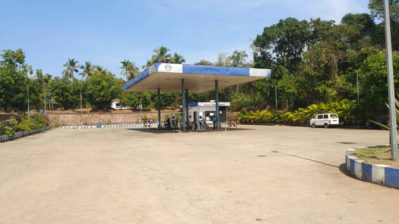 Hindustan Petroleum Corporation Limited - Sawantwadi, Sindhudurg