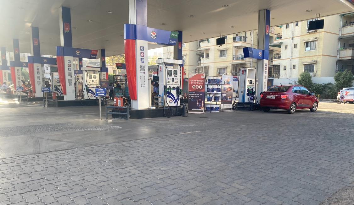 Hindustan Petroleum Corporation Limited - Jodhpur Village, Ahmedabad