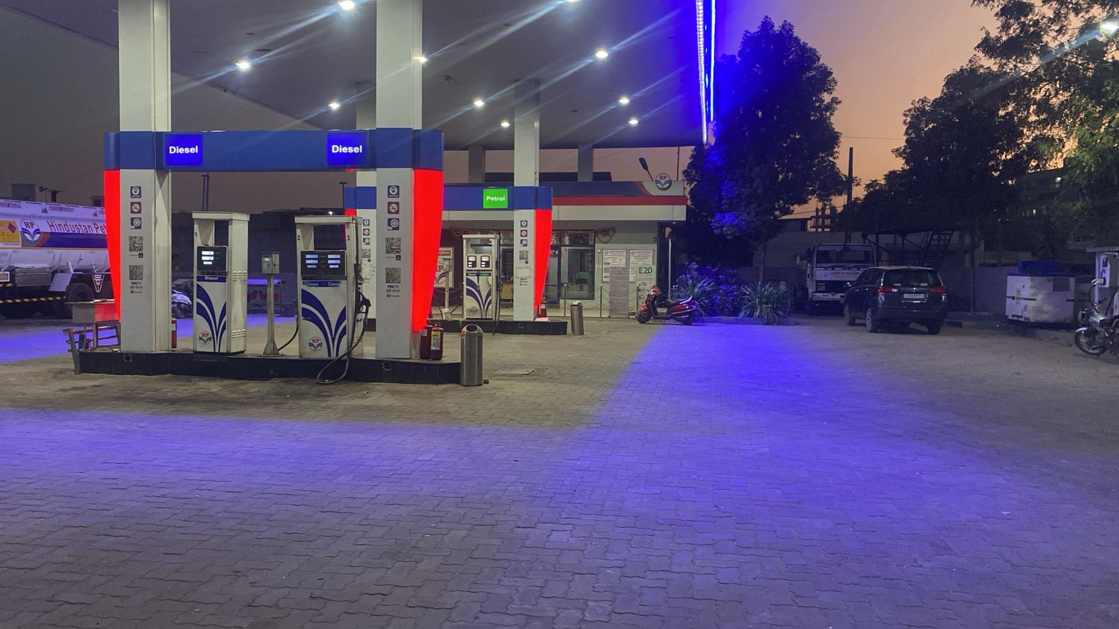 Hindustan Petroleum Corporation Limited - Kadi Chhatral Road, Kadi