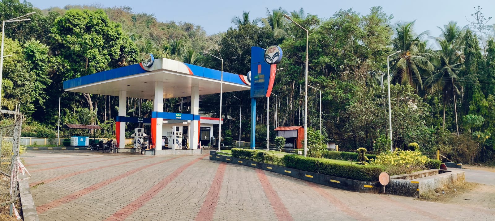 Hindustan Petroleum Corporation Limited - Maningeri, Dakshina Kannada