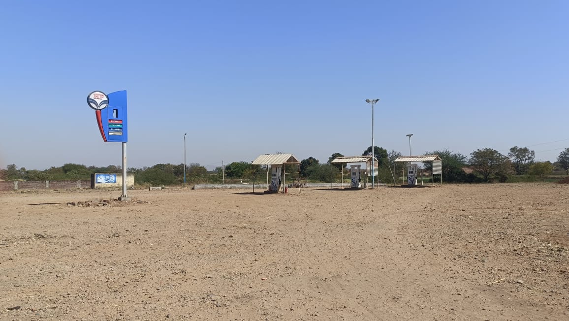 Hindustan Petroleum Corporation Limited - Dhongade Digar, Dhule