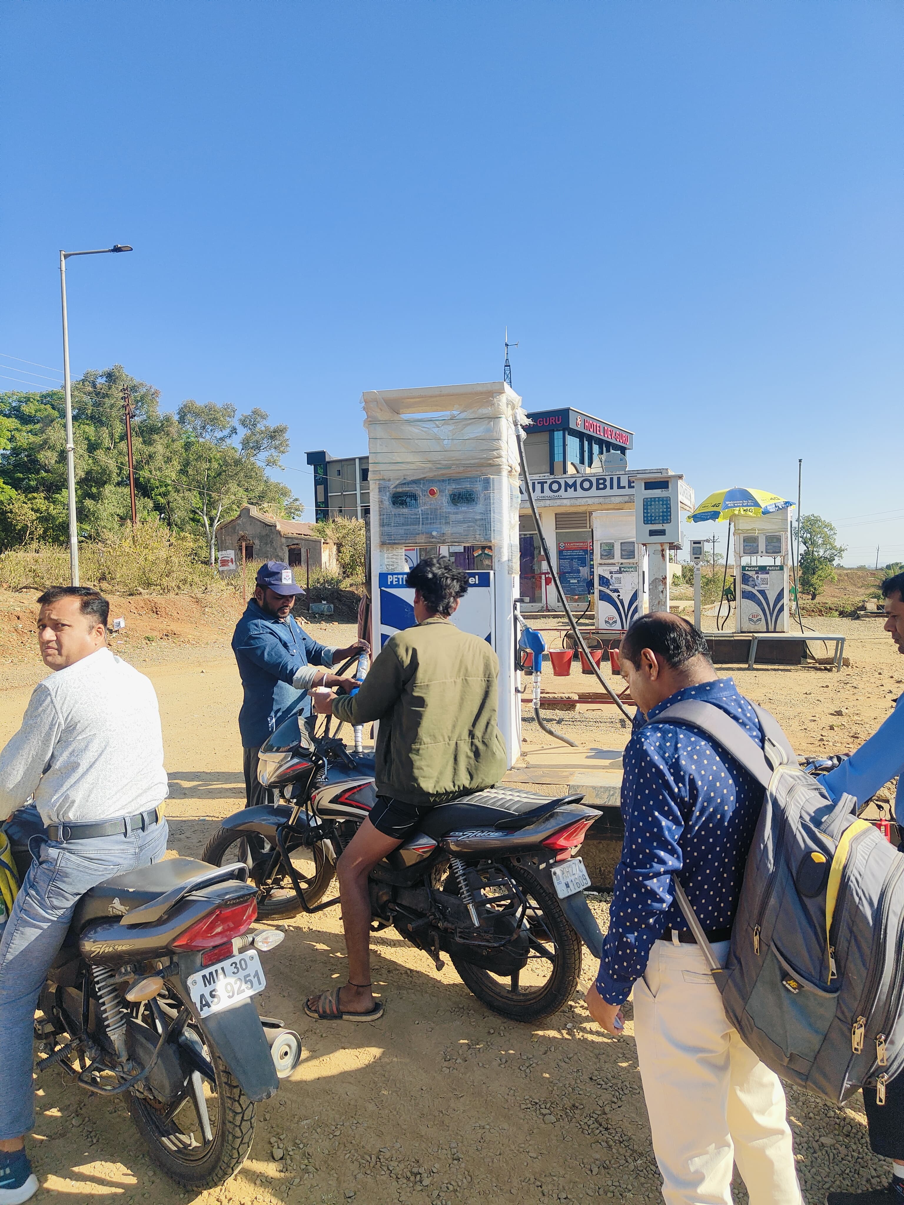 Hindustan Petroleum Corporation Limited - Chikhaldara, Amravati