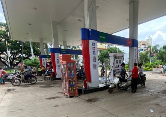 Hindustan Petroleum Corporation Limited - New Paccha Peth, Solapur