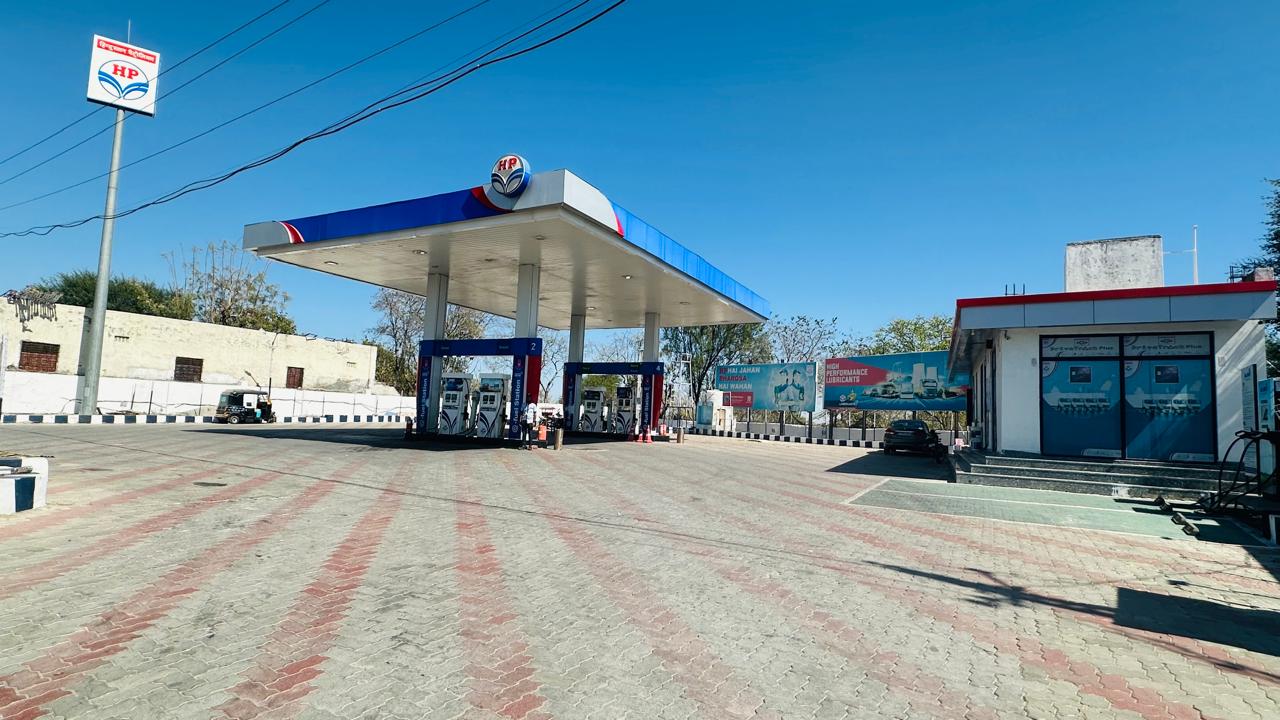 Hindustan Petroleum Corporation Limited - Gomti Ka Chauraha, Udaipur
