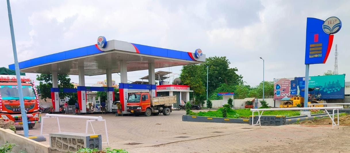 Hindustan Petroleum Corporation Limited - Jalna Aurangabad Road, Jalna