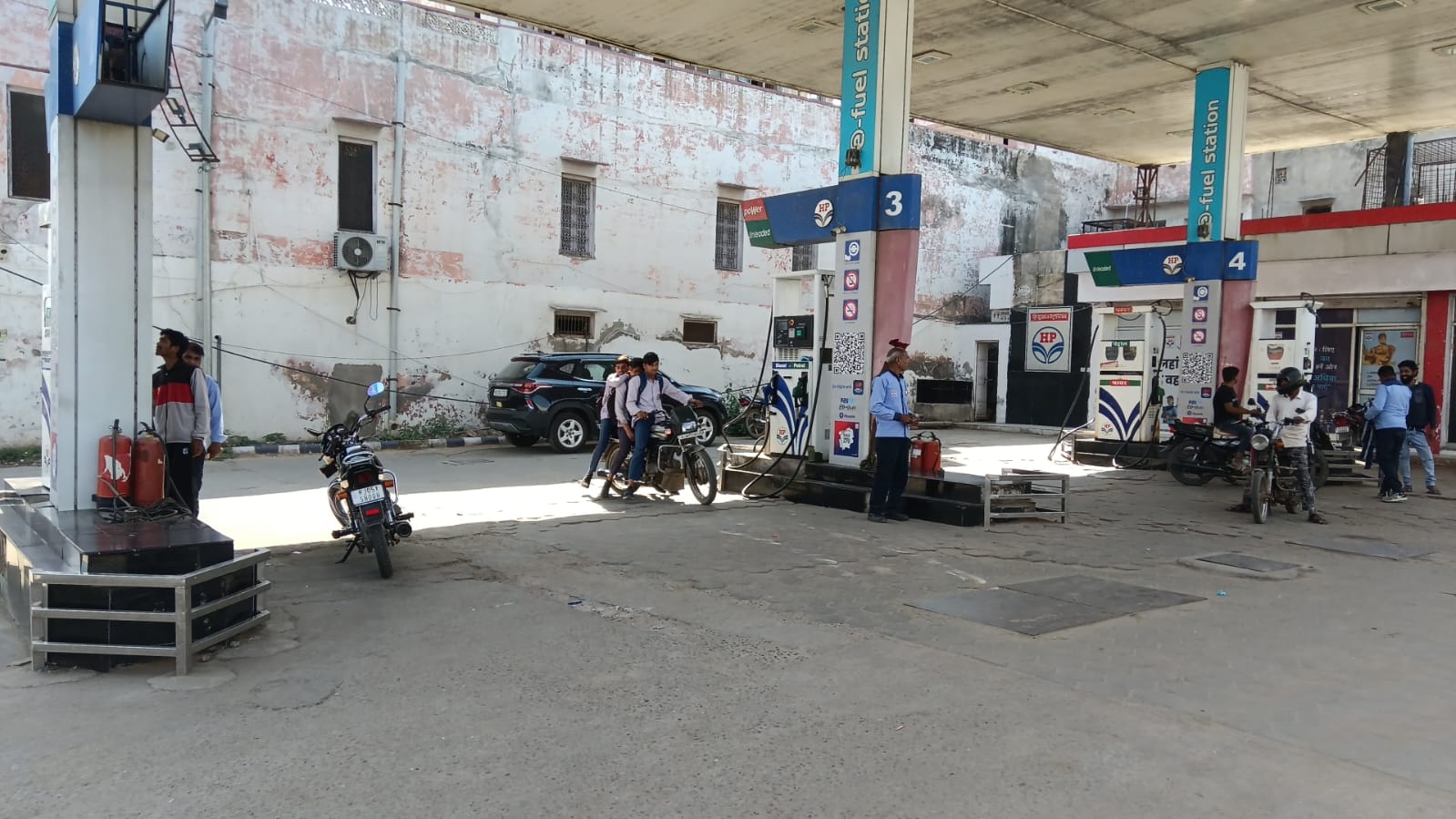 Hindustan Petroleum Corporation Limited - Bharatpur Mathura Road, Bharatpur