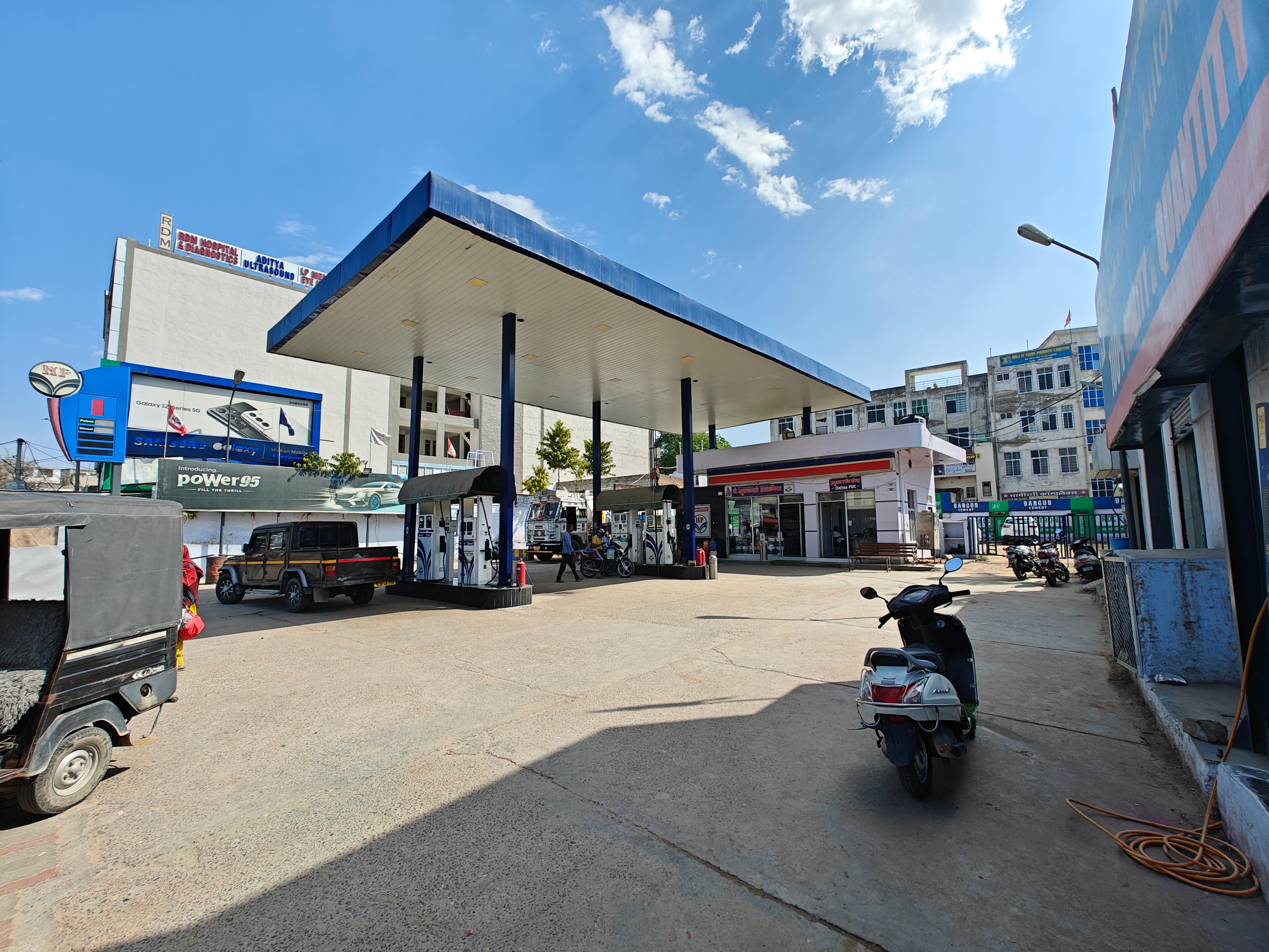 Hindustan Petroleum Corporation Limited - Shiv Colony, Chirawa