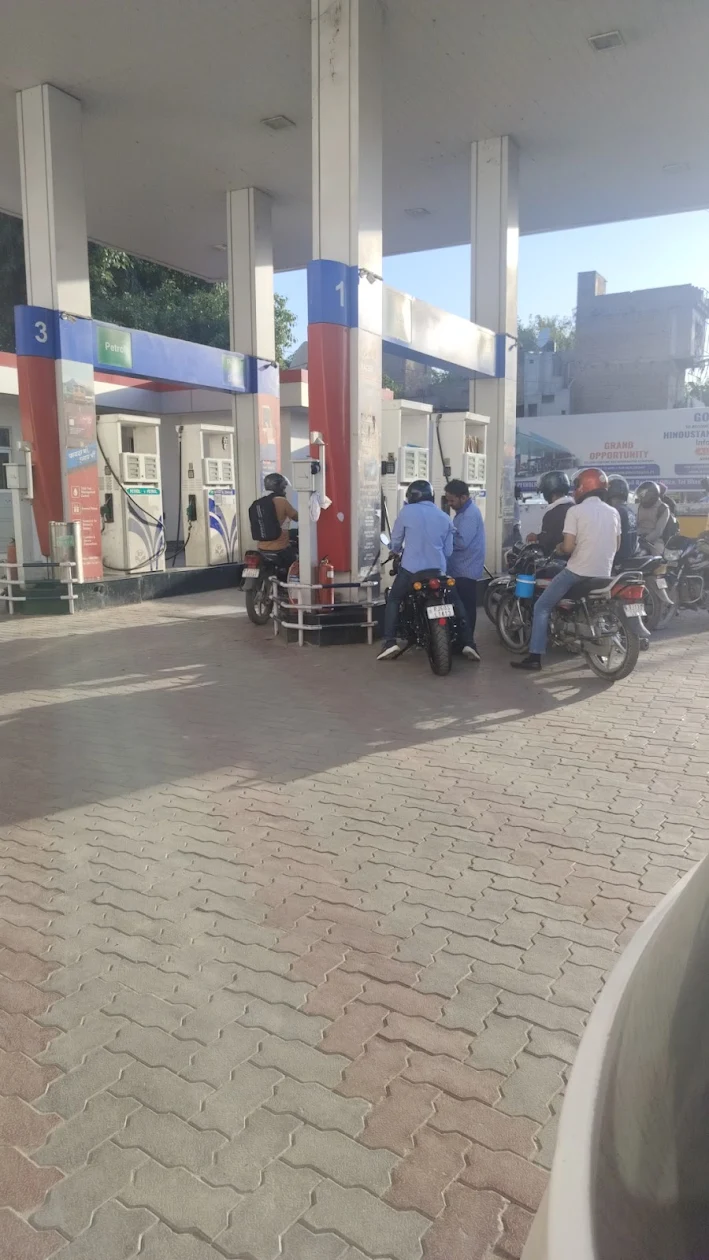 Hindustan Petroleum Corporation Limited - Kacheri Road, Sriganganagar