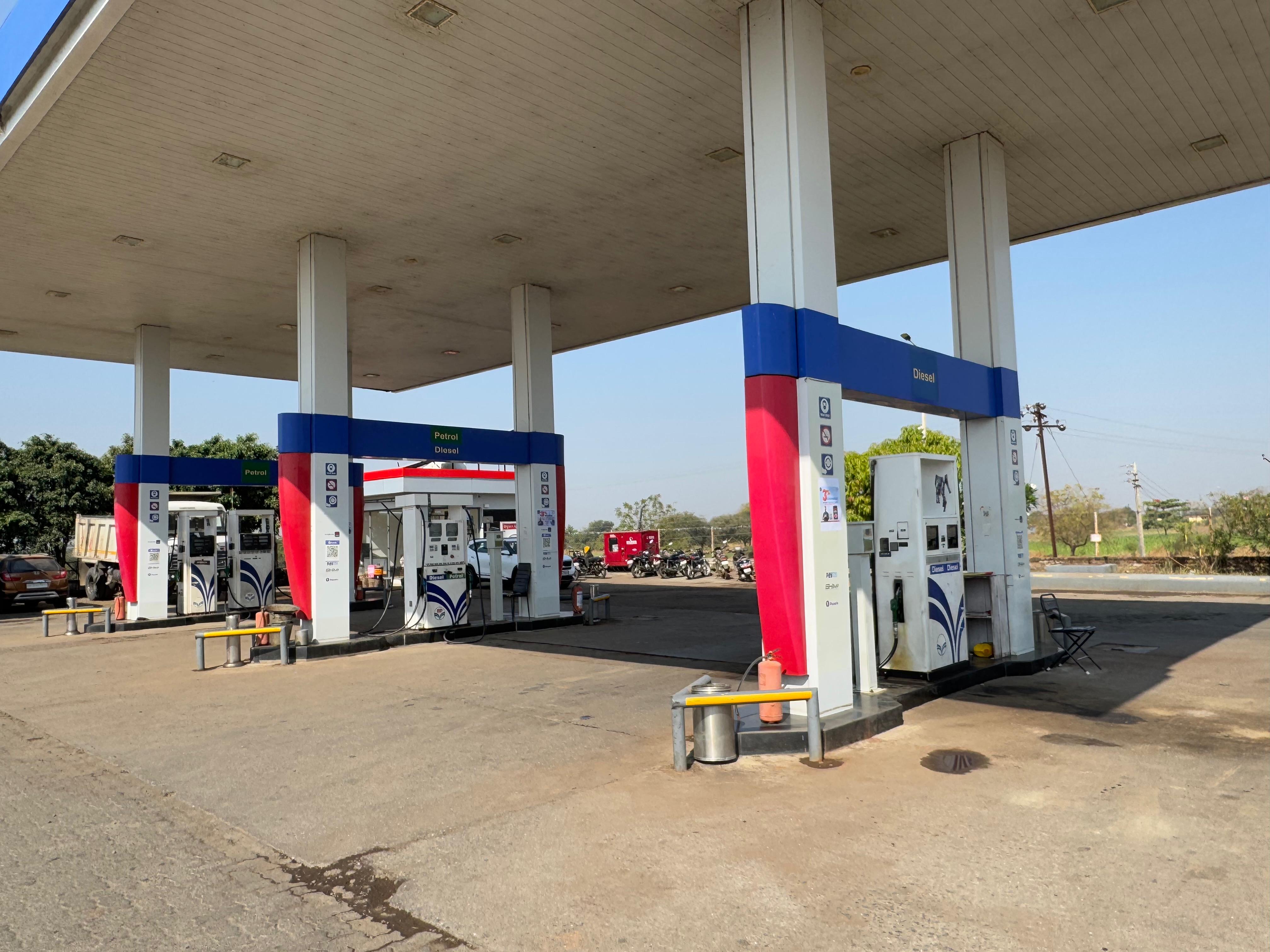 Hindustan Petroleum Corporation Limited - Gulwanchi, Solapur