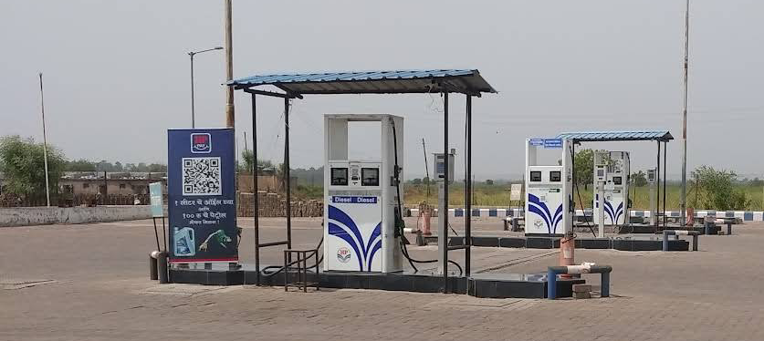 Hindustan Petroleum Corporation Limited - Baramati, Baramati