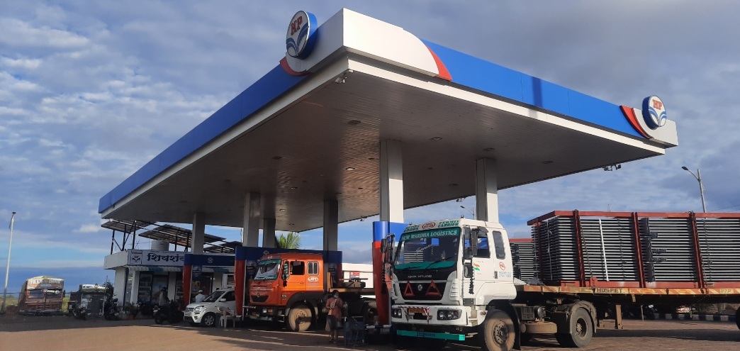 Hindustan Petroleum Corporation Limited - Lonand, Satara