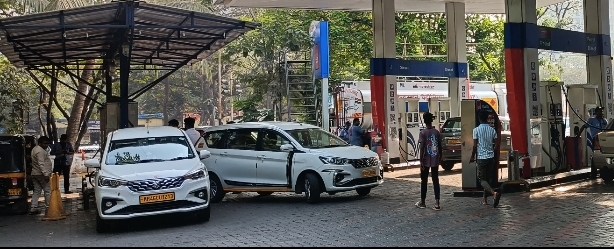 Hindustan Petroleum Corporation Limited - Sector 3, Sanpada, Navi Mumbai