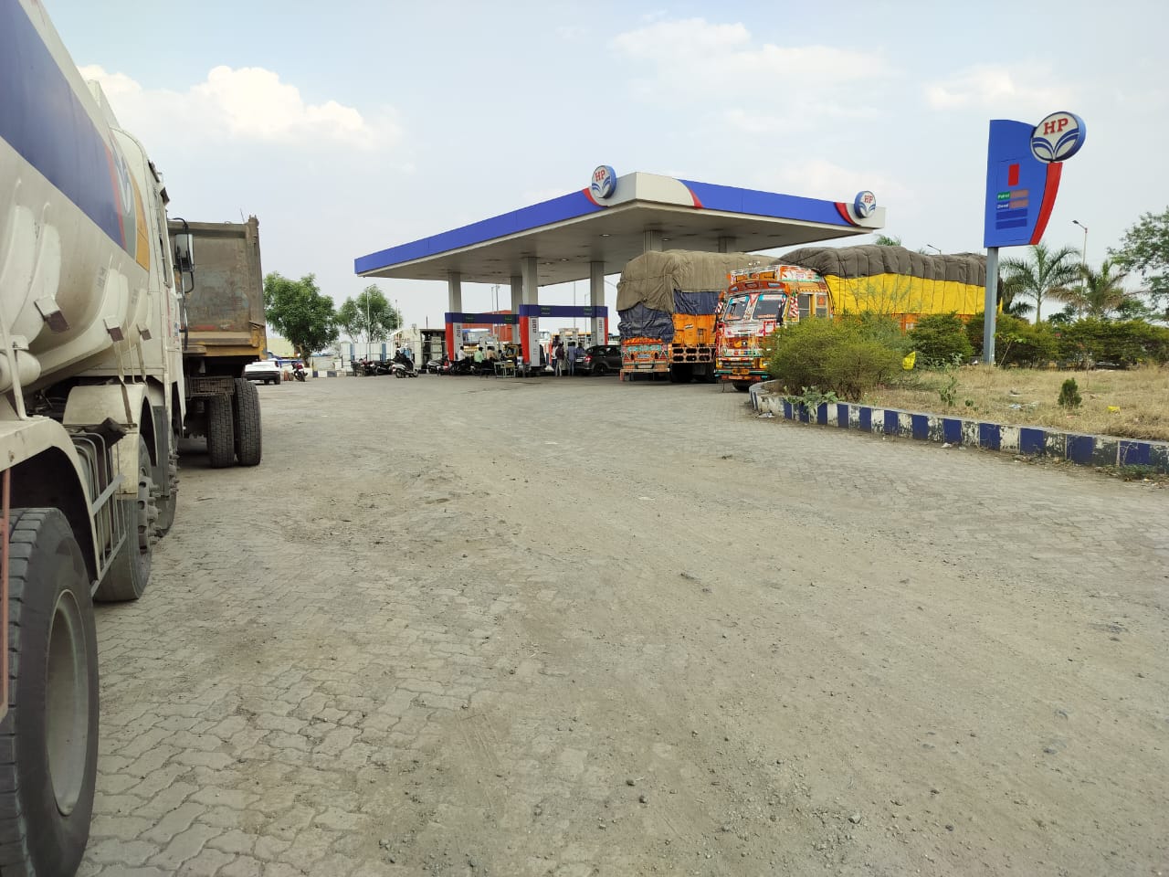 Hindustan Petroleum Corporation Limited - Latur Nanded Road, Latur
