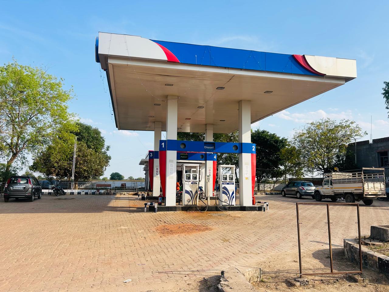 Hindustan Petroleum Corporation Limited - Gwalior Road, Bhind