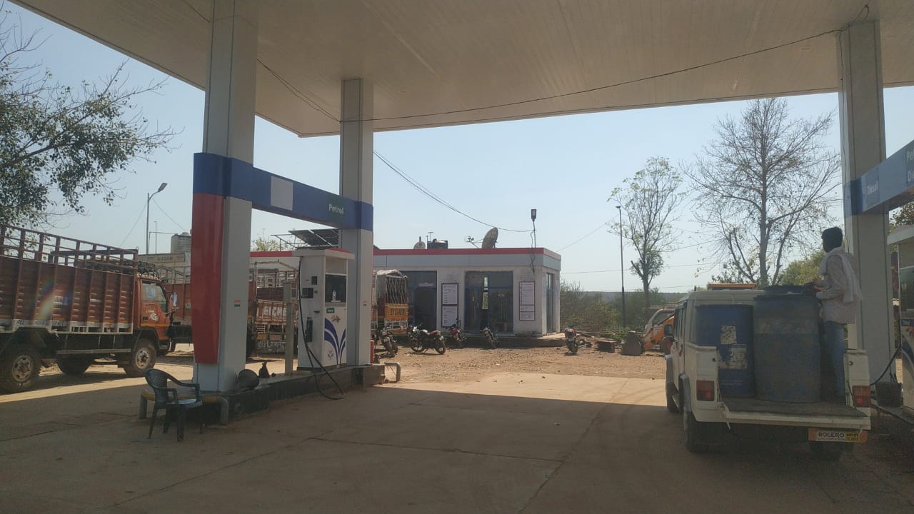 Hindustan Petroleum Corporation Limited - Girvai, Gwalior