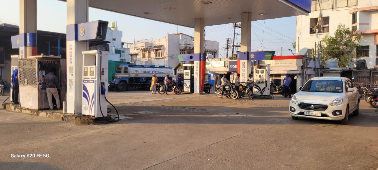 Hindustan Petroleum Corporation Limited - Daryapur, Amravati