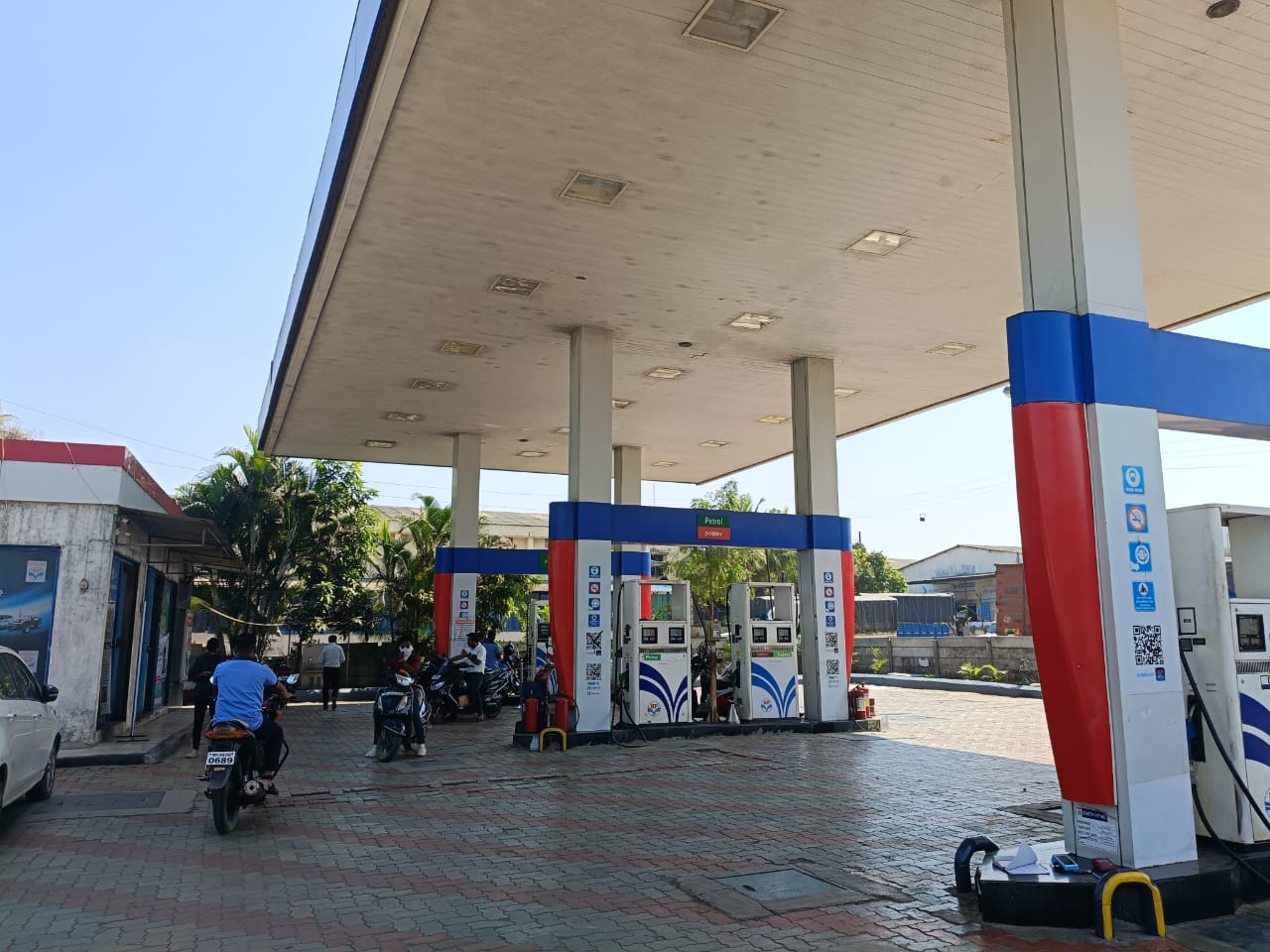 Hindustan Petroleum Corporation Limited - Boisar Road, Palghar