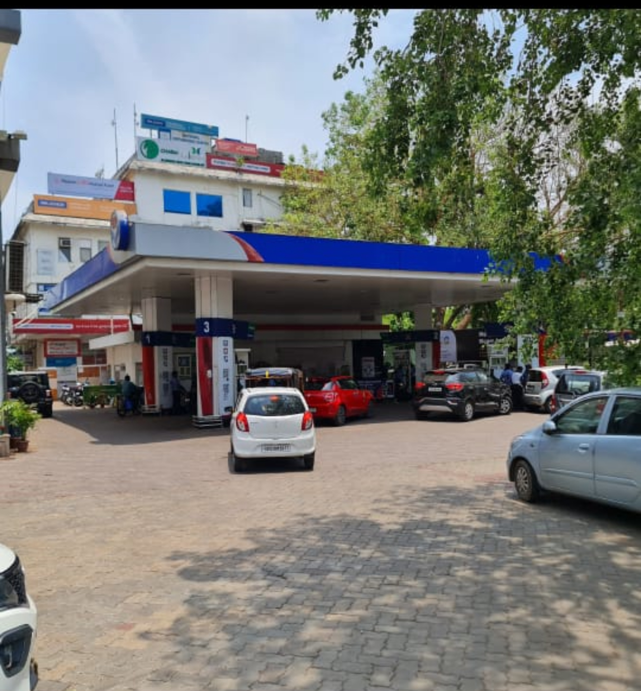 Hindustan Petroleum Corporation Limited - Janpath, Bhubaneswar