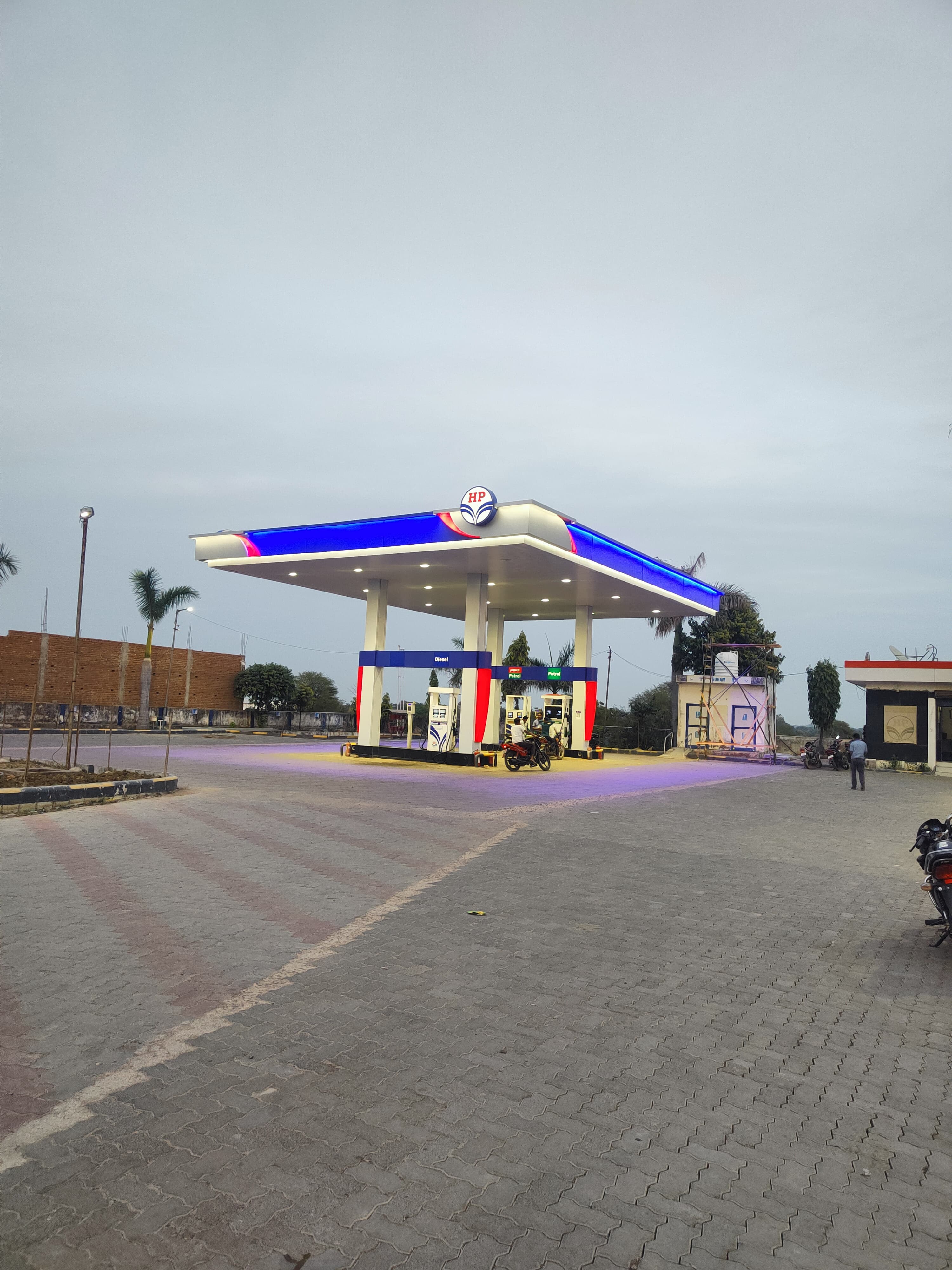 Hindustan Petroleum Corporation Limited - Digoda, Tikamgarh