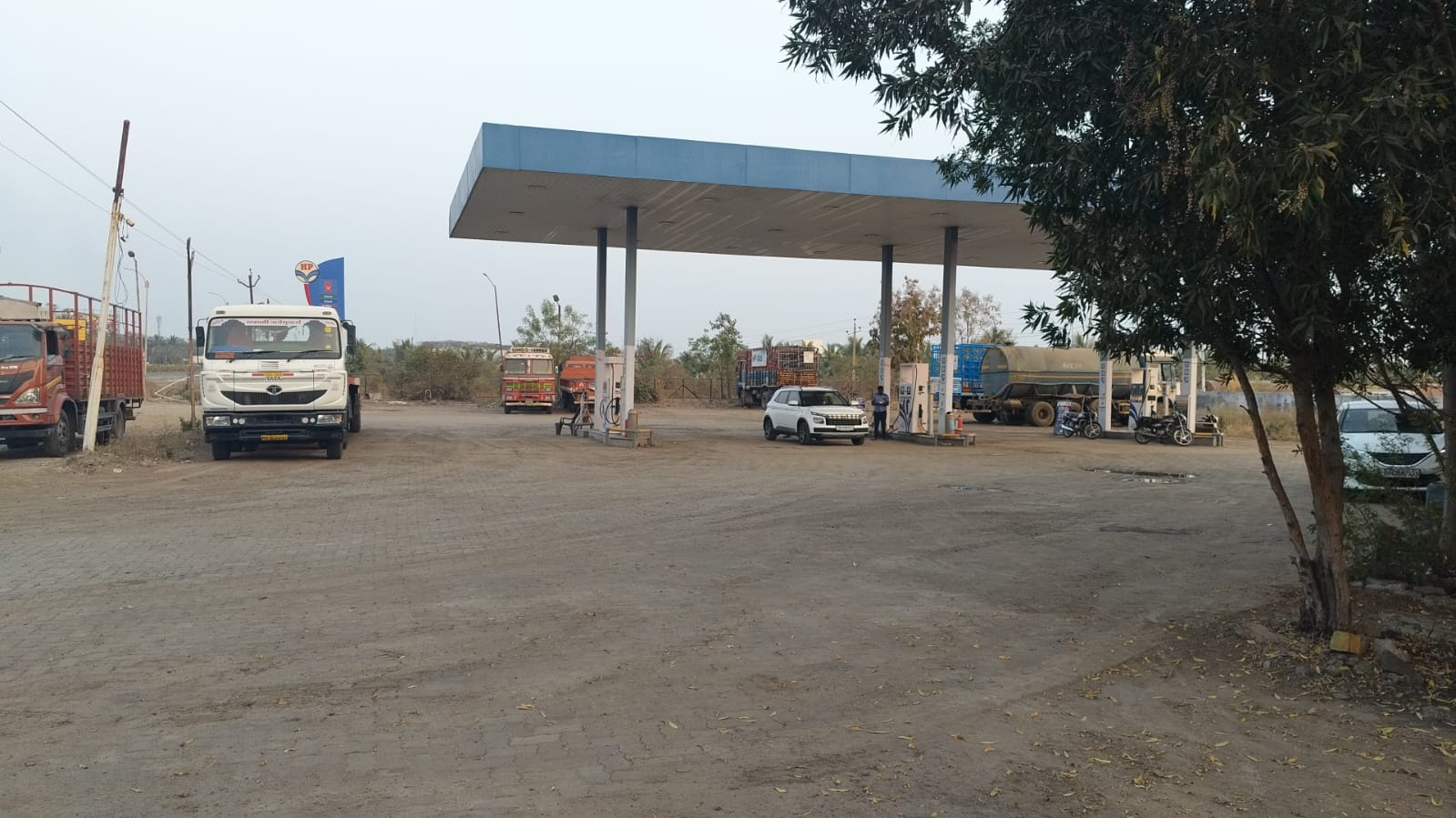 Hindustan Petroleum Corporation Limited - Chincholikati, Solapur