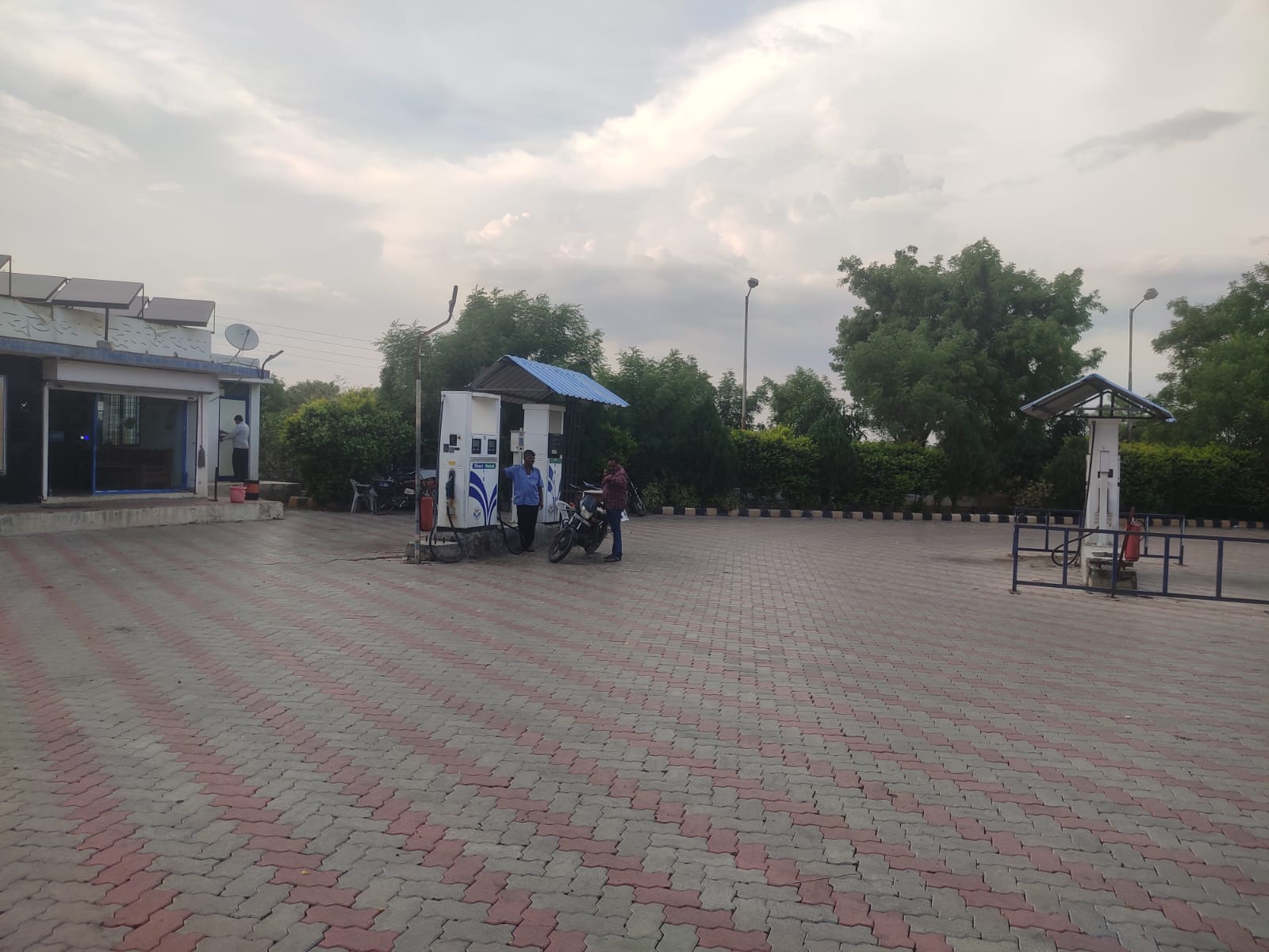 Hindustan Petroleum Corporation Limited - Dhamandara, Ahmednagar