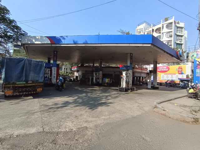 Hindustan Petroleum Corporation Limited - Kadbi Chowk, Nagpur