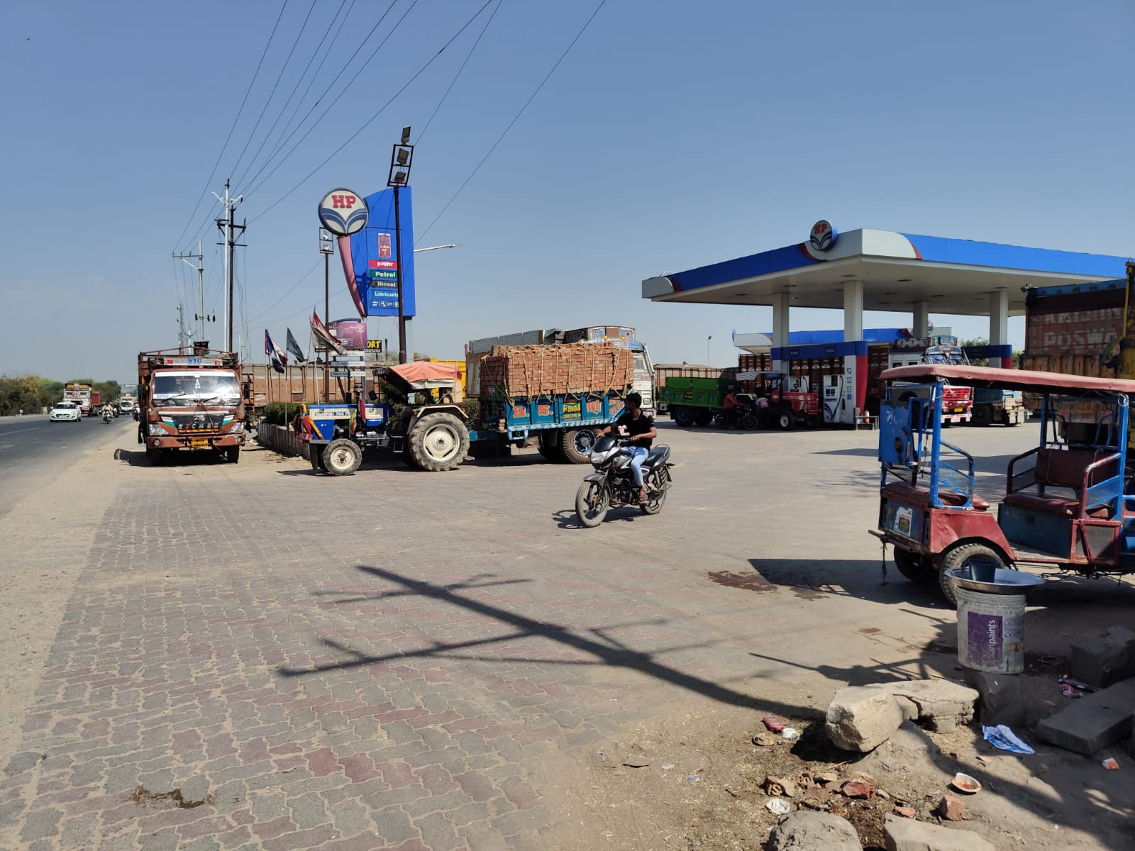 Hindustan Petroleum Corporation Limited - AB Road, Morena