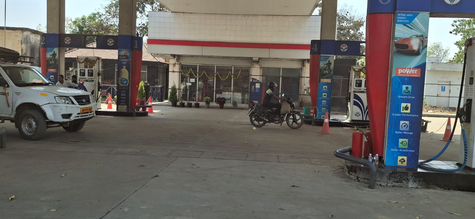 Hindustan Petroleum Corporation Limited - Old Asian Highway 6, Bargarh