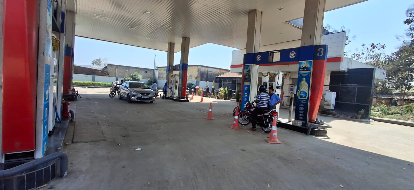 Hindustan Petroleum Corporation Limited - Old Asian Highway 6, Bargarh